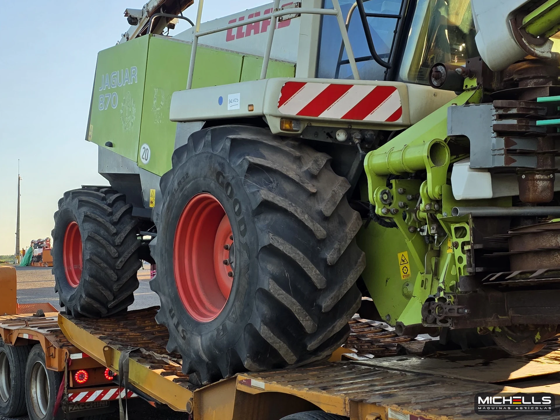 Claas Jaguar 870 type 492 2003 verde — foto