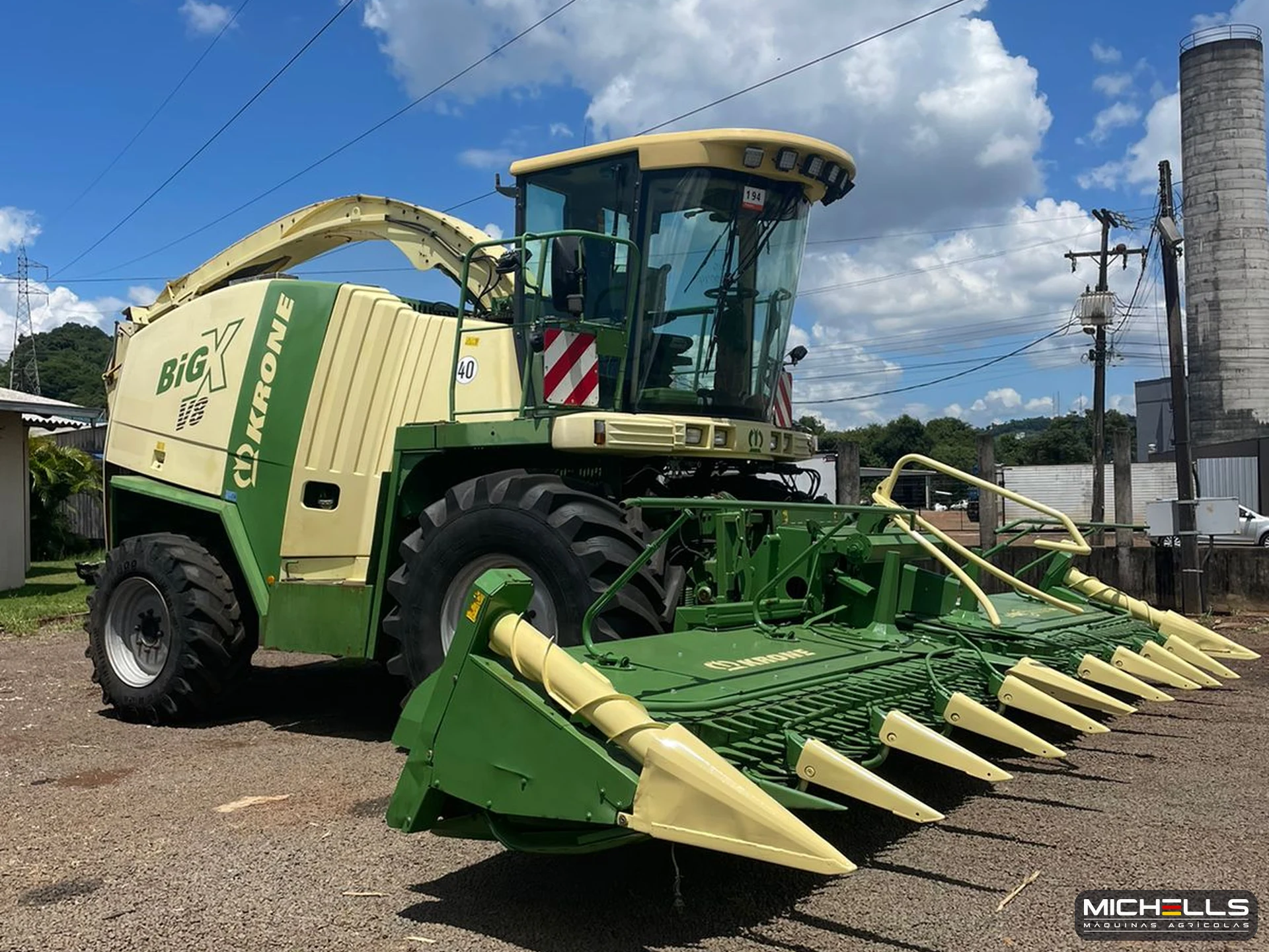 Krone BiG X 680 OptiMaize 2020 verde — foto