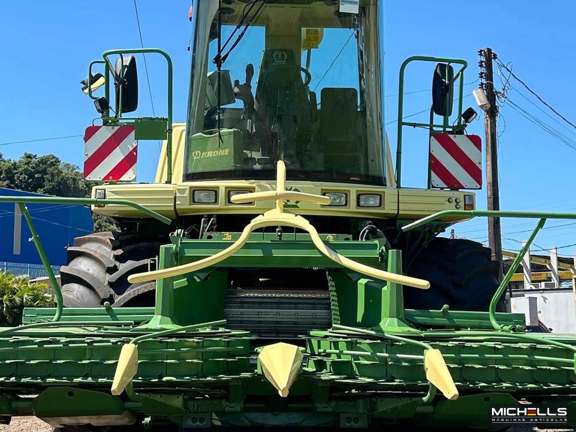 Krone BiG X 680 OptiMaize 2020 verde — foto