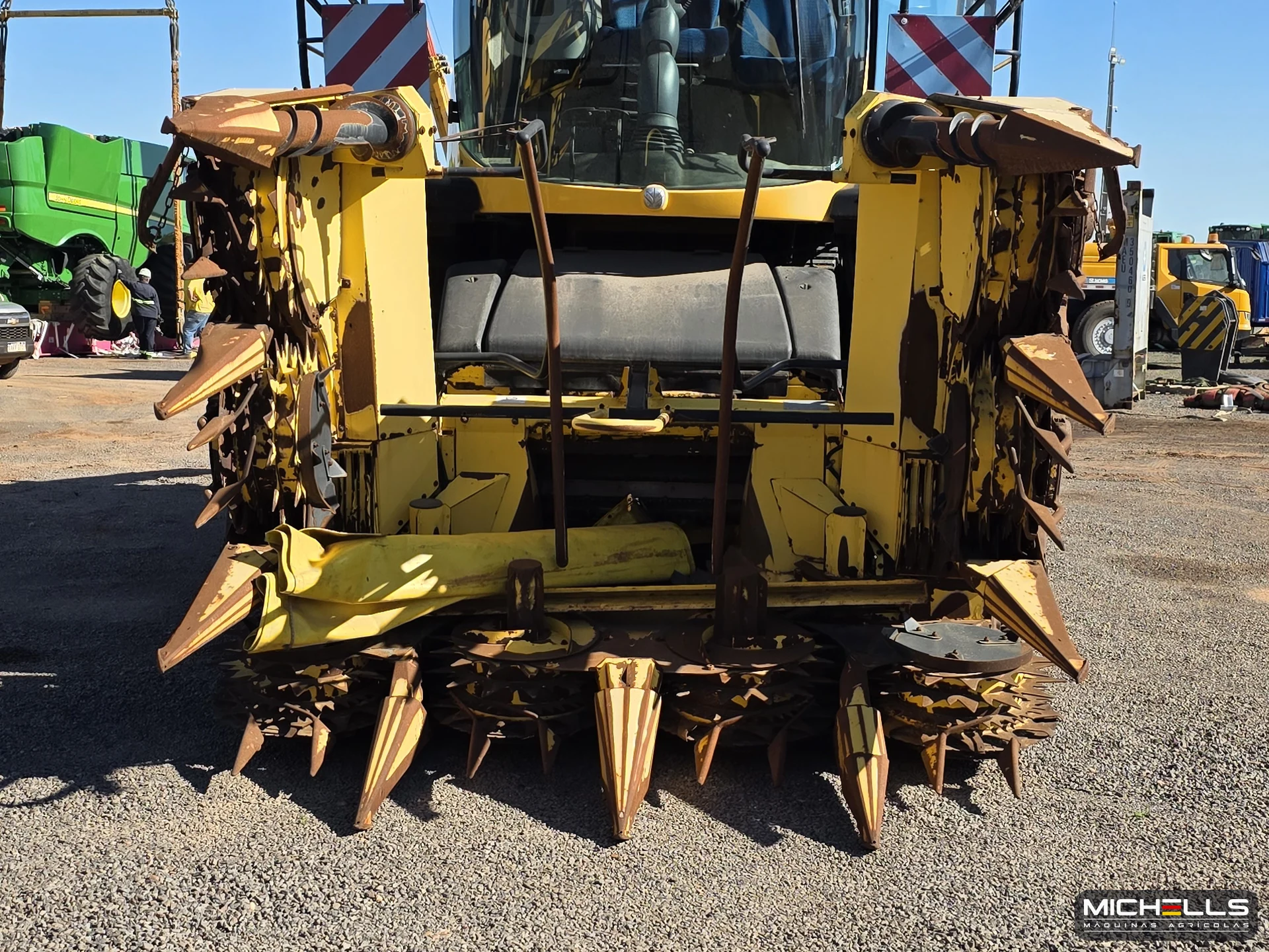 New Holland FR9060 Série FR9000 2009 amarelo — foto