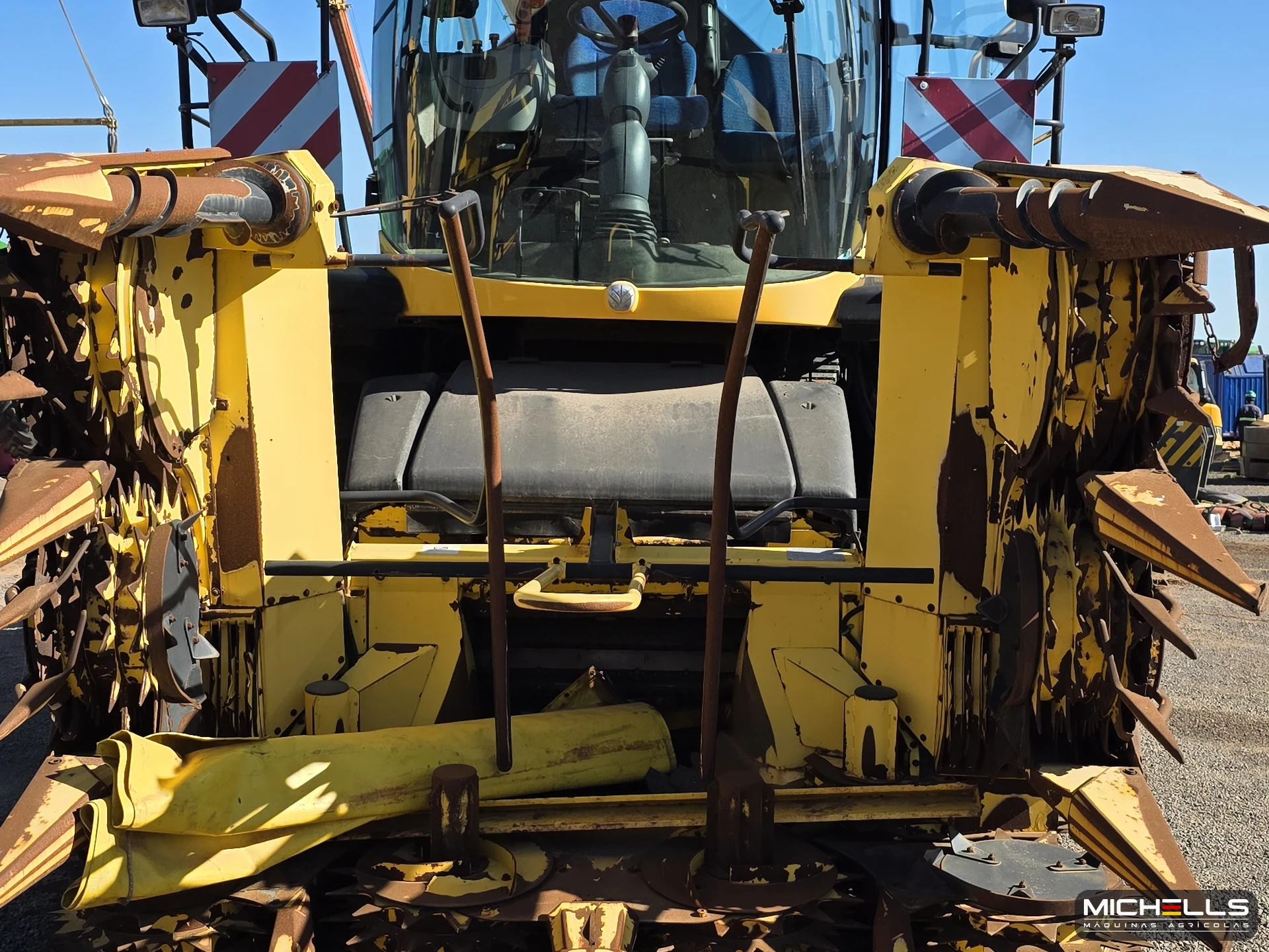 New Holland FR9060 Série FR9000 2009 amarelo — foto