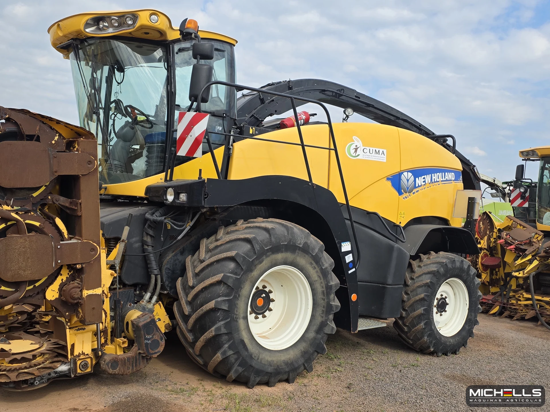 New Holland FR9060 Série FR9000 2009 amarelo — foto