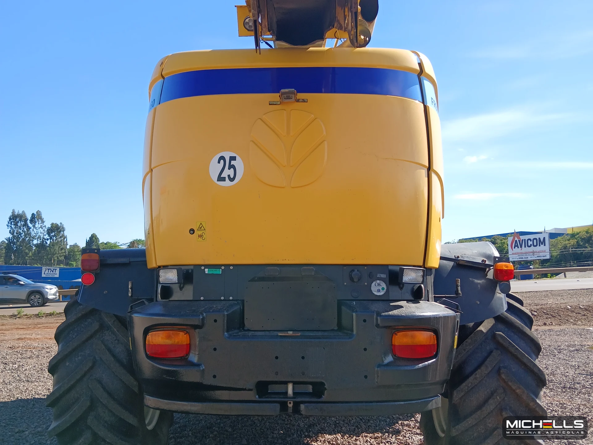 New Holland FR9060 Série FR9000 2009 amarelo — foto