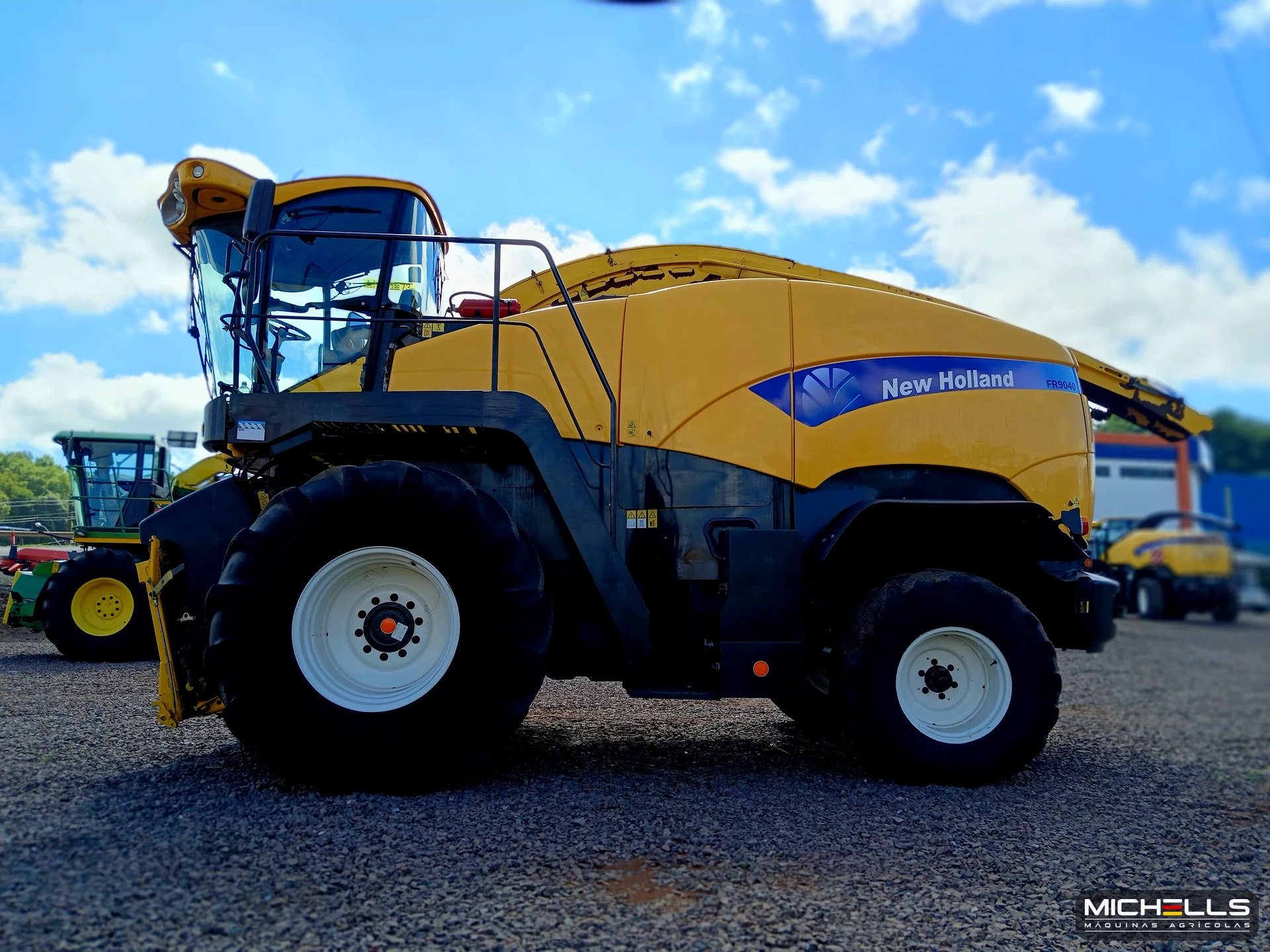 New Holland FR9040 FR9000 Series 2008 amarelo — foto