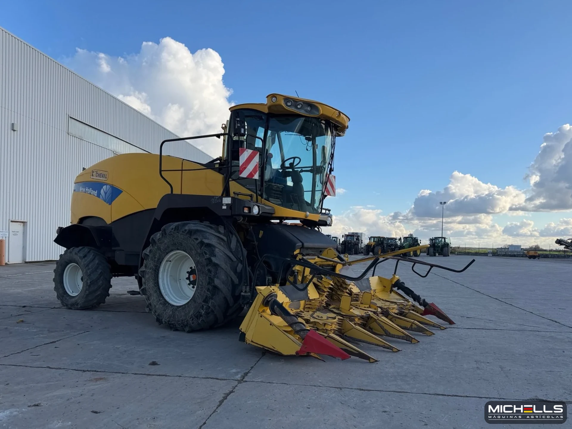 New Holland FR9040 FR9000 Series 2008 amarelo — foto
