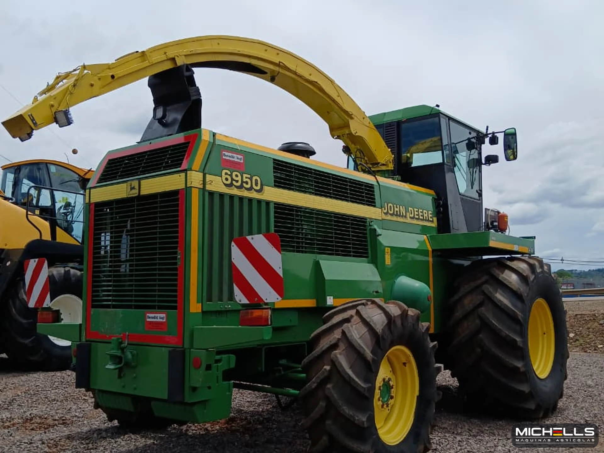 John Deere 6950 Série 6000 (geração 1998) 1998 verde — foto