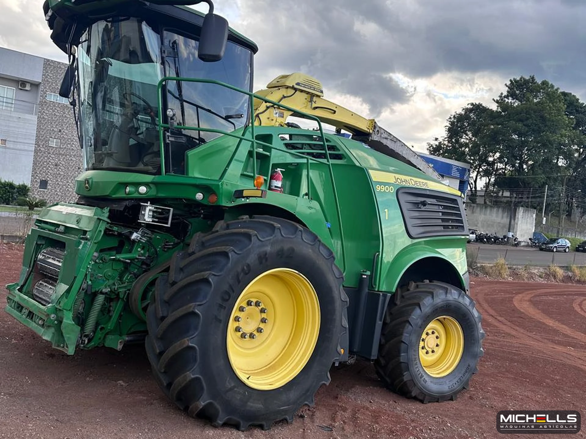 John Deere 9900 9900i (Série 9000 de forrageiras autopropelidas) 2020 verde — foto