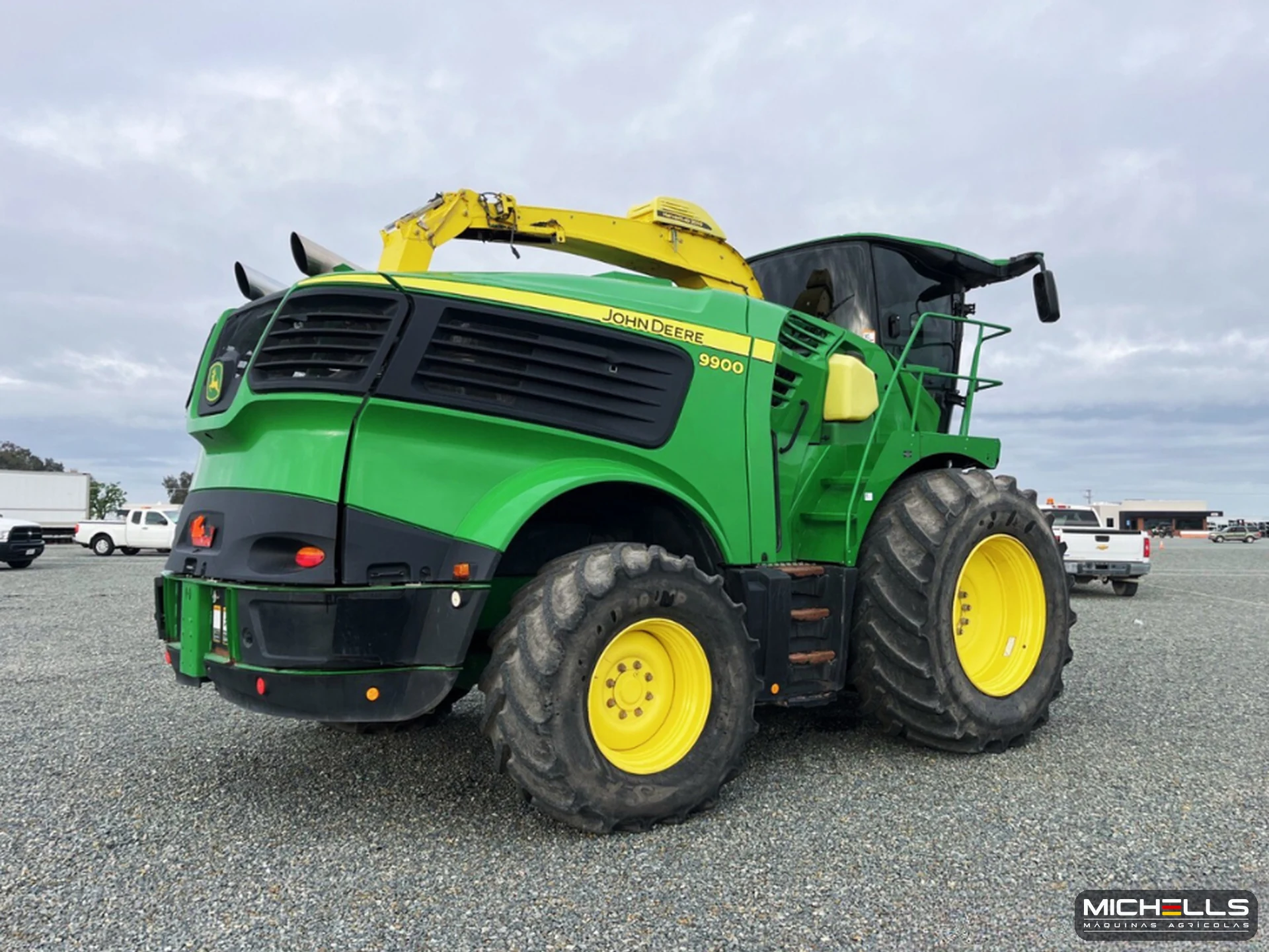 John Deere 9900 9900i (Série 9000 de forrageiras autopropelidas) 2020 verde — foto